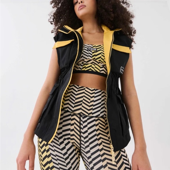 New P.E Nation Aurora Jacket Vest Black Yellow Medium - Picture 4 of 5